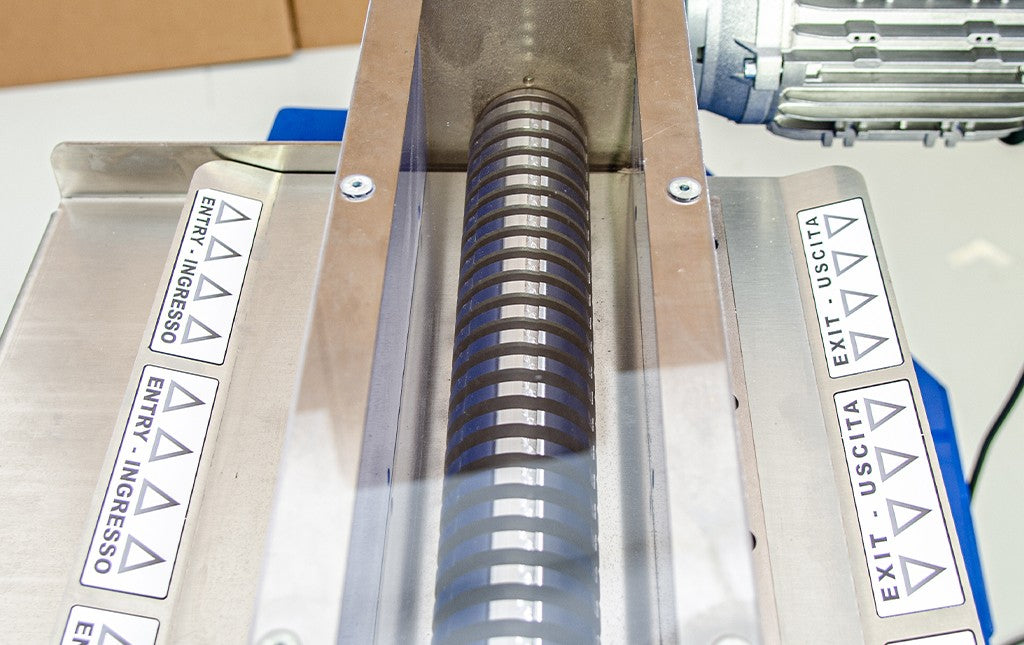 Hyper Shredder 320 – Industriell kartongstrimlare för hållbart förpackningsmaterial