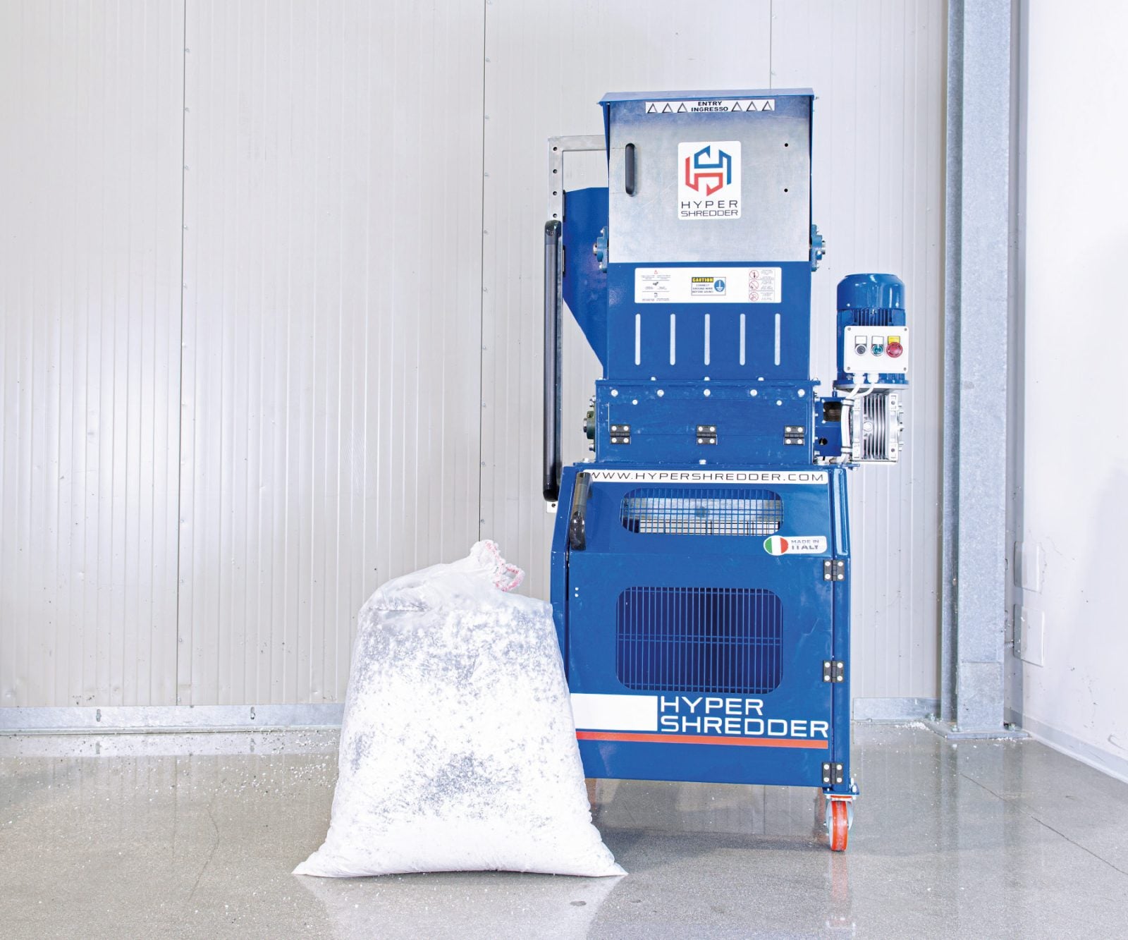 Poly Renew 515 – Polystyren komprimator och granulator