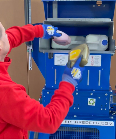 Plastic Renew 515 – Industriell plaststrimlare för hållbar avfallshantering